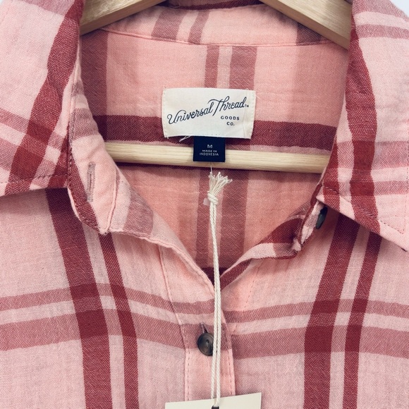 NWT universal thread Pink Plaid Button-Up Shirt medium long sleeve blouse top - Picture 2 of 7